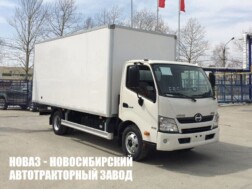 Изотермический фургон HINO 300 XZU730L грузоподъёмностью 3,9 тонны с кузовом 6200х2600х2300 мм