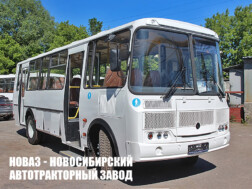 Автобус ПАЗ 4234‑04 номинальной вместимостью 50 пассажиров с 30 посадочными местами