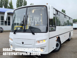 Автобус КАВЗ 4238‑62 номинальной вместимостью 40 пассажиров с 35 посадочными местами