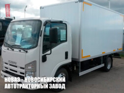 Изотермический фургон ISUZU ELF 3.5 NMR85H грузоподъёмностью 0,74 тонны с кузовом 4200х2200х2400 мм