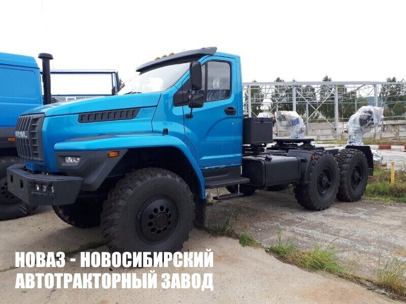 Седельный тягач Урал NEXT 44202-5311-74 с нагрузкой на сцепное устройство до 12 тонн