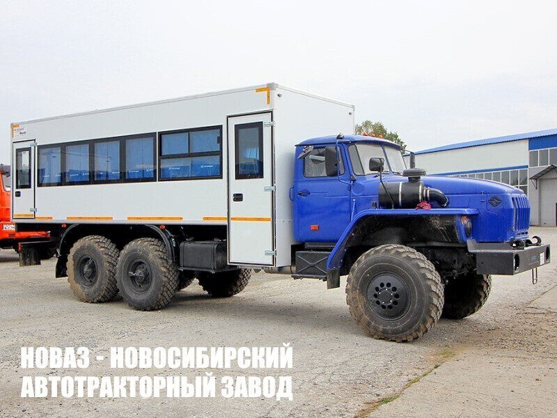 Вахтовый автобус 7721N2 вместимостью 28 посадочных мест на базе Урал 4320-1912-60