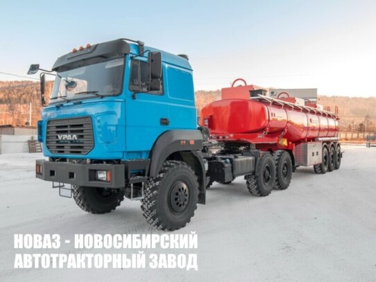 Автопоезд из седельного тягача Урал 44202-3511-82 и полуприцепа бензовоза модели 3808 (фото 1)