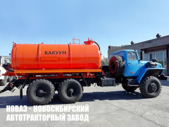 Ассенизатор МВ-10 объёмом 10 м³ на базе Урал 4320