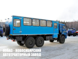 Вахтовый автобус вместимостью 28 посадочных мест на базе КАМАЗ 43118‑50 модели 5807