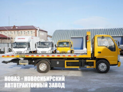 Эвакуатор ISUZU ELF EC7 грузоподъёмностью 3,5 тонны с платформой сдвижного типа с доставкой по всей России