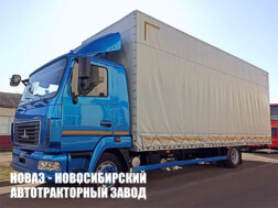 Тентованный грузовик МАЗ 438121-540-001 грузоподъёмностью 5,5 тонны с кузовом 7500х2550х2850 мм